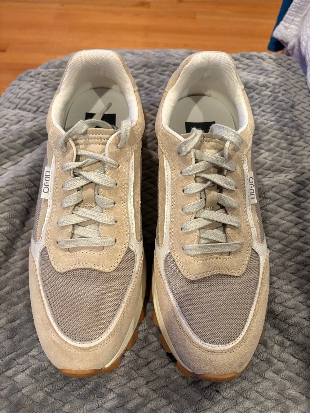 Liu Jo Men's Beige, Cream & Taupe Mesh Suede Sneakers